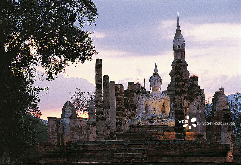 泰国素可泰府玛哈泰寺图片素材