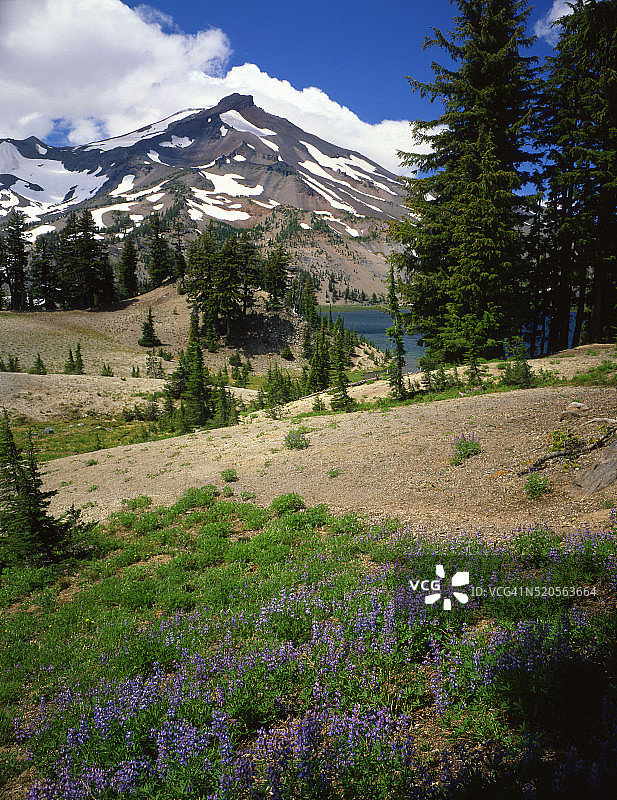南姐妹山图片素材