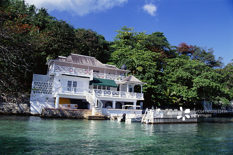 安东尼奥港富人区的别墅图片素材