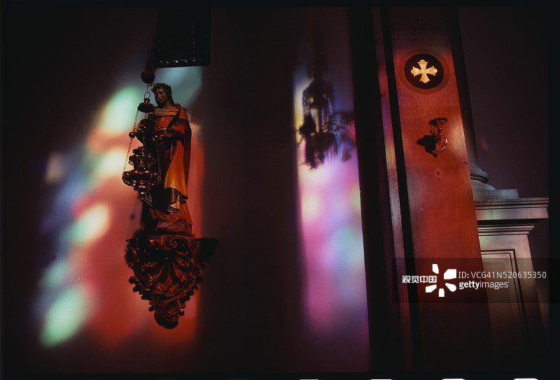 杜布罗夫尼克教堂墙上的宗教人物图片素材