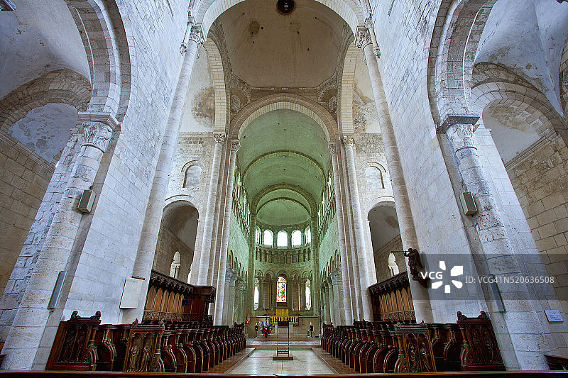 欧洲法国卢瓦雷省：圣伯努瓦卢瓦尔，修道院图片素材