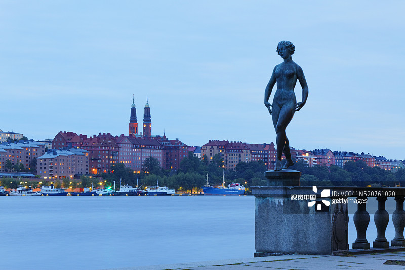 斯德哥尔摩南岛霍加利德教堂与市政厅公园图片素材