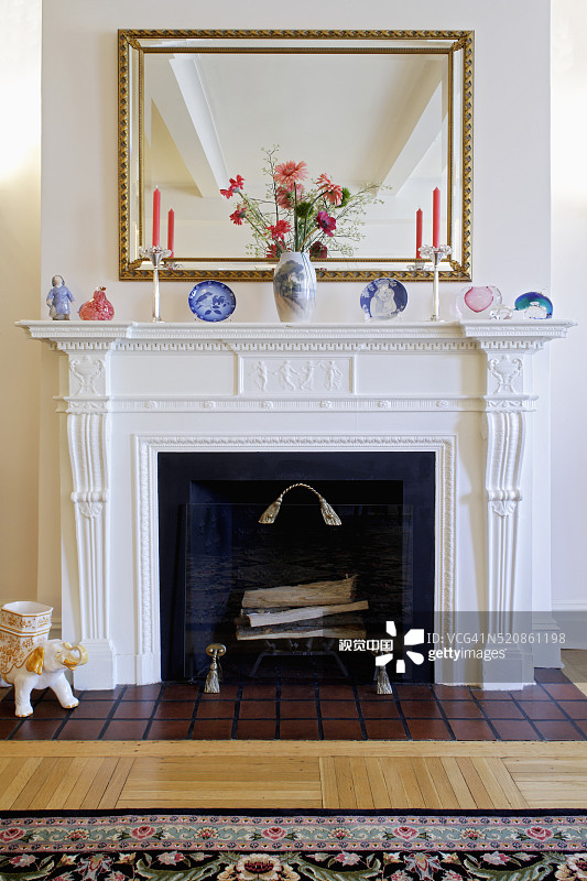 镜像壁炉架图片素材