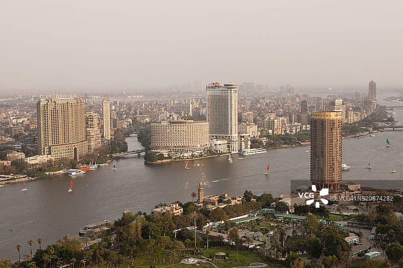 埃及开罗：从开罗塔俯瞰开罗和尼罗河图片素材