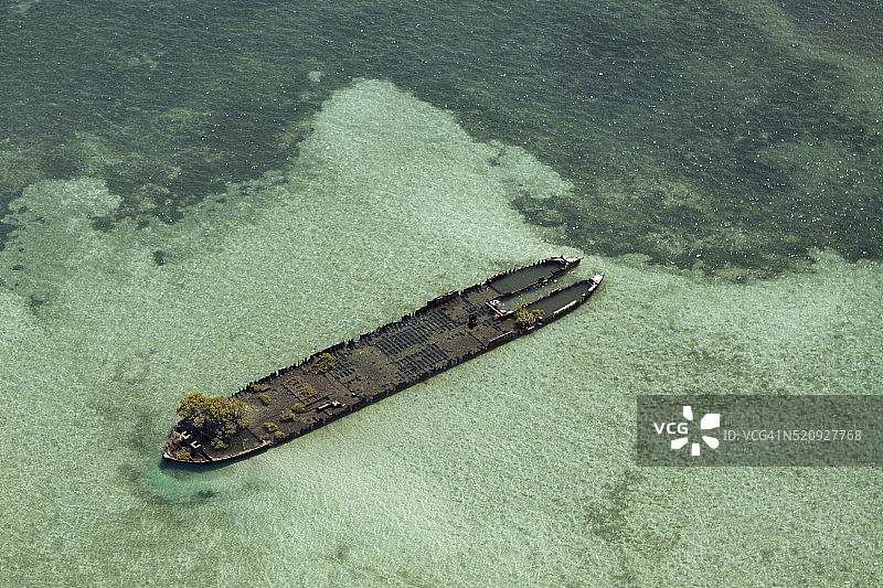 澳大利亚莫顿湾斯特拉德布罗克岛的残骸图片素材