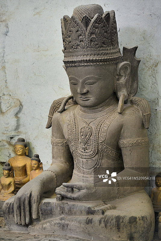 缅甸若开邦实塘佛塔（16世纪）：佛像图片素材