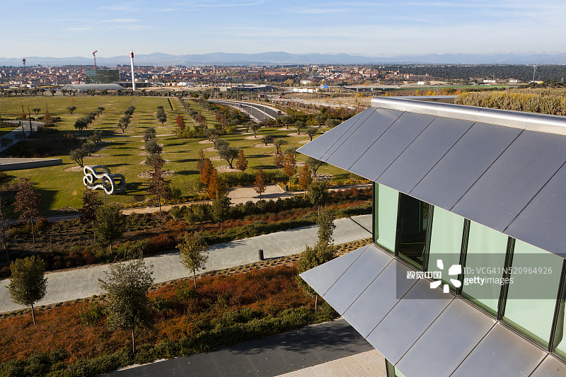 空中花园。气候控制。桑坦德银行金融城。路易斯·巴列霍景观建筑师。西班牙马德里。图片素材