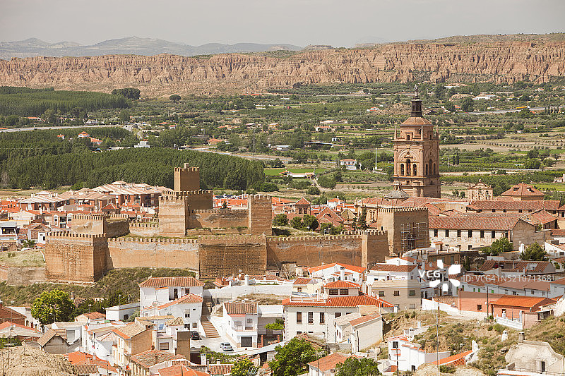 西班牙瓜迪克斯的古老城堡图片素材