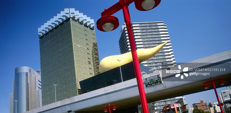东京朝日啤酒金色火焰大厦图片素材