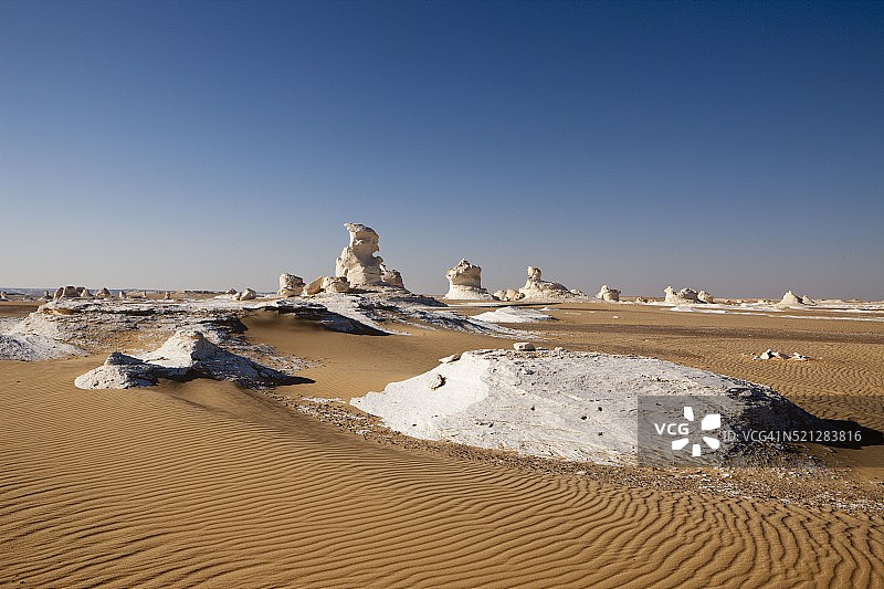 埃及利比亚沙漠白色沙漠国家公园风光图片素材