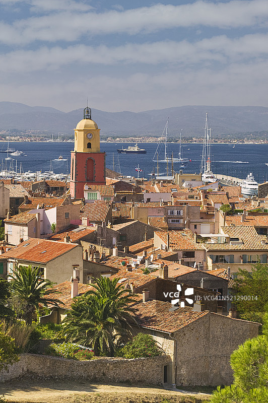 从城堡眺望圣特罗佩图片素材