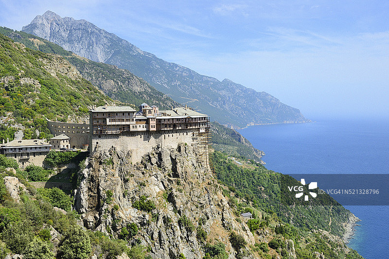 希腊哈尔基季基，阿陀斯山半岛，被列为世界遗产，西蒙诺斯彼得拉修道院图片素材