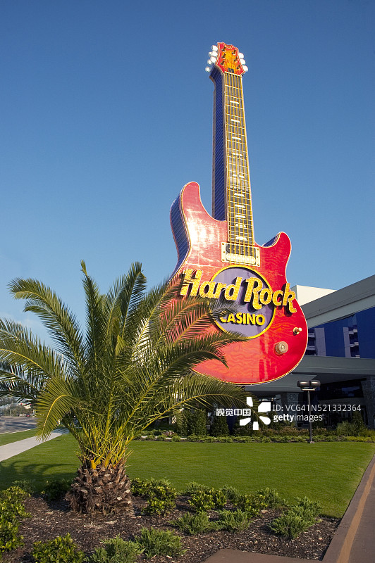 美国密西西比州比洛克西Hard Rock Casino外的巨型吉他图片素材