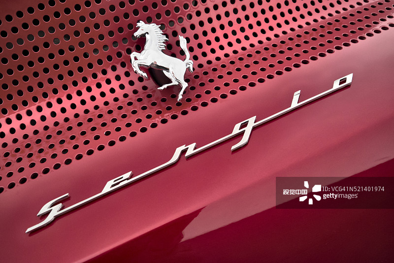 宾尼法利纳设计的法拉利Sergio：限量定制版跑车，仅生产6辆图片素材