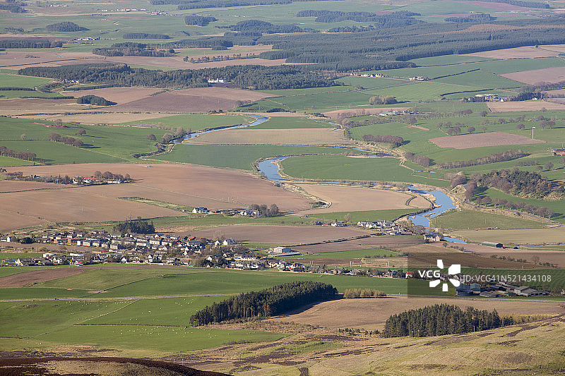 从苏格兰南部高地比格附近的廷托山看克莱德河谷图片素材