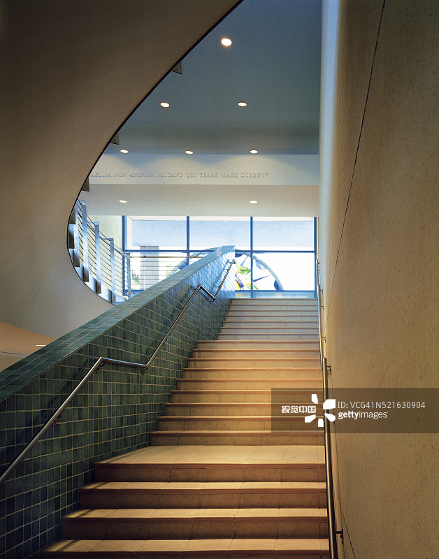 海厄利亚分院法院的楼梯图片素材