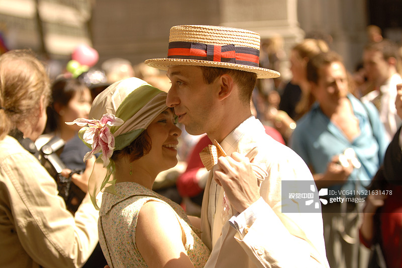 在第五大道上跳舞图片素材