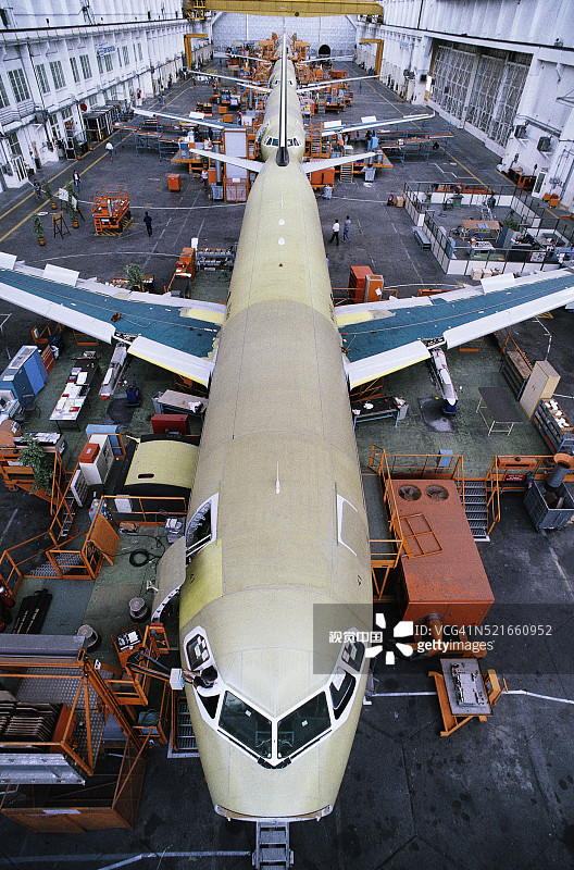 组装空客A320客机图片素材