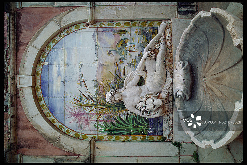 埃斯托伊子爵宫的喷泉图片素材