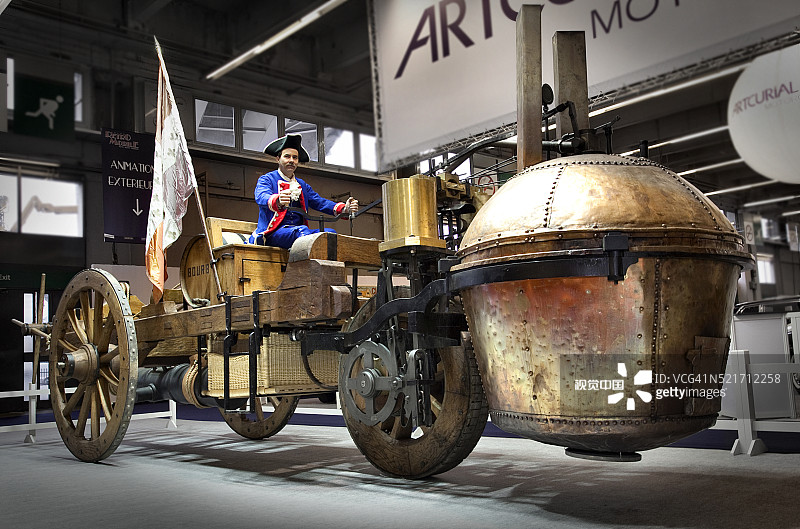 蒸汽动力车辆：古诺蒸汽汽车图片素材