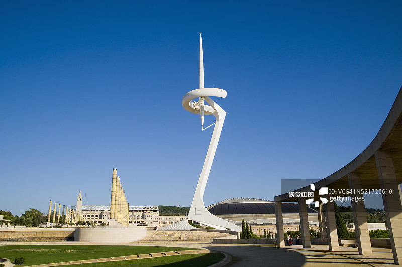 圣地亚哥·卡拉特拉瓦设计的蒙特惠奇通讯塔图片素材