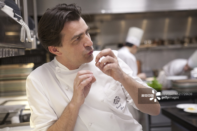 勒莫里斯餐厅雅尼克·阿雷诺厨师-欧文·弗兰肯摄影作品图片素材