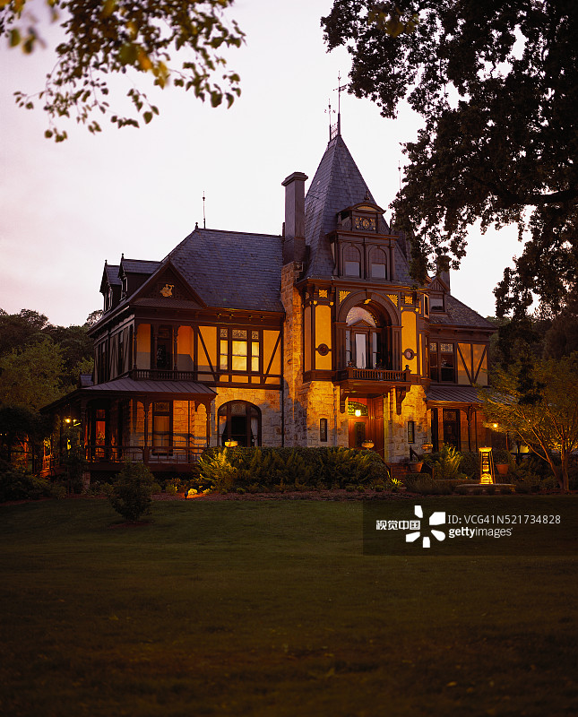 贝灵哲酒庄莱茵楼外部景观图片素材