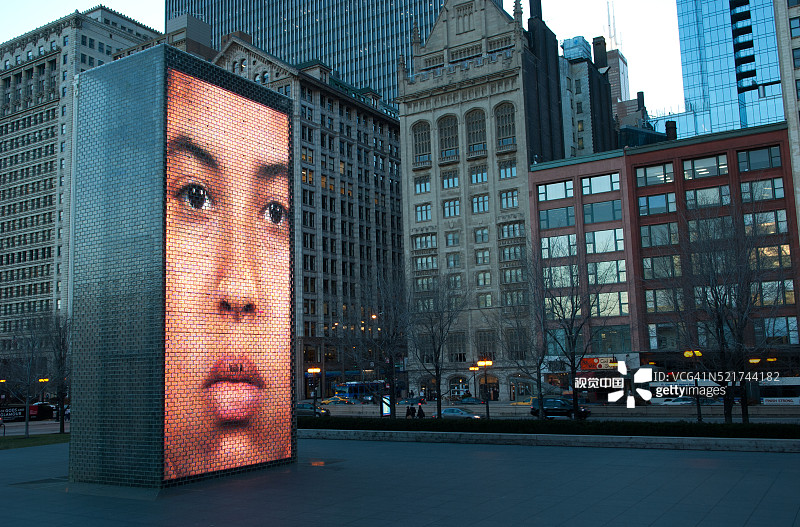 皇冠喷泉图片素材