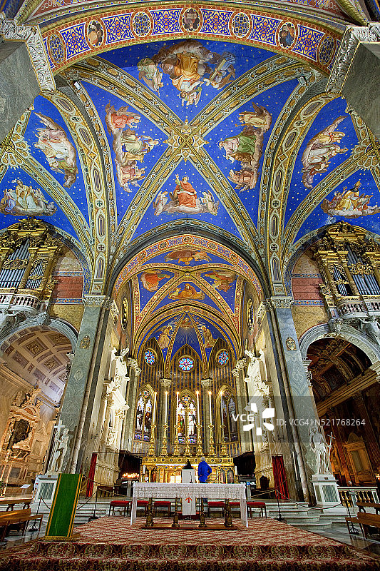 圣玛丽亚索普拉米内瓦教堂的殿图片素材