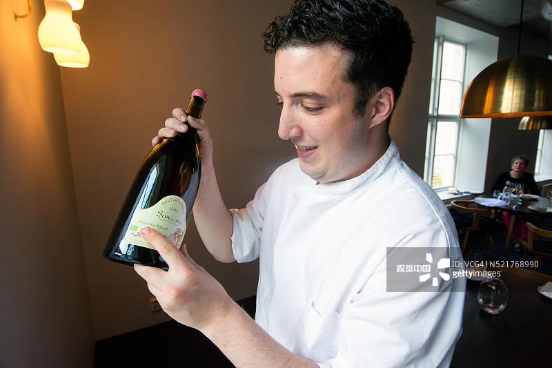 侍酒师图片素材