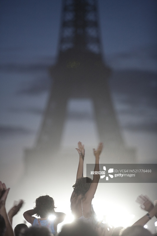 2009年7月14日埃菲尔铁塔120周年纪念，巴黎图片素材