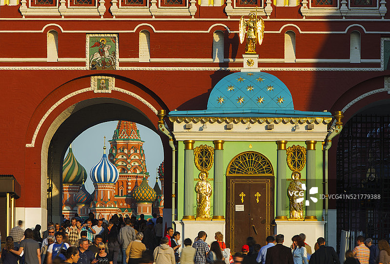 复活门游客图片素材