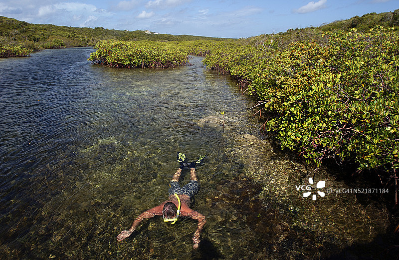 圣萨尔瓦多岛浮潜图片素材