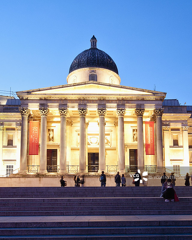 伦敦特拉法加广场国家美术馆图片素材