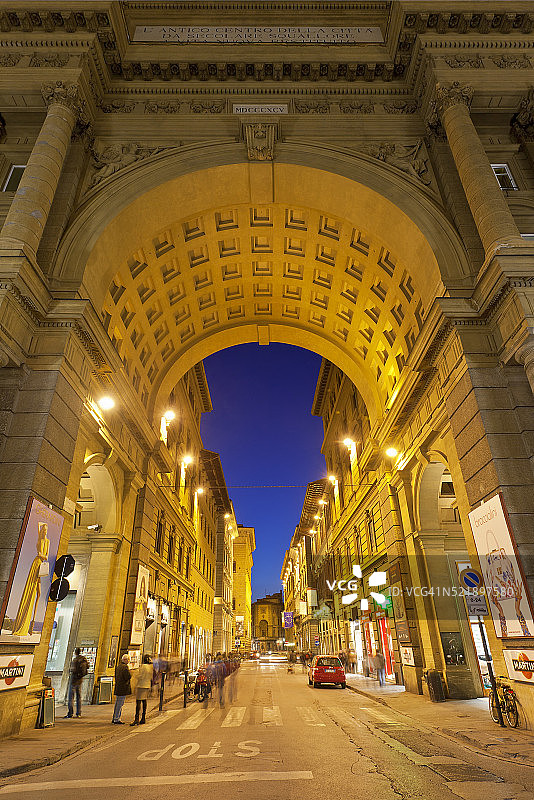 佛罗伦萨共和国广场黄昏图片素材