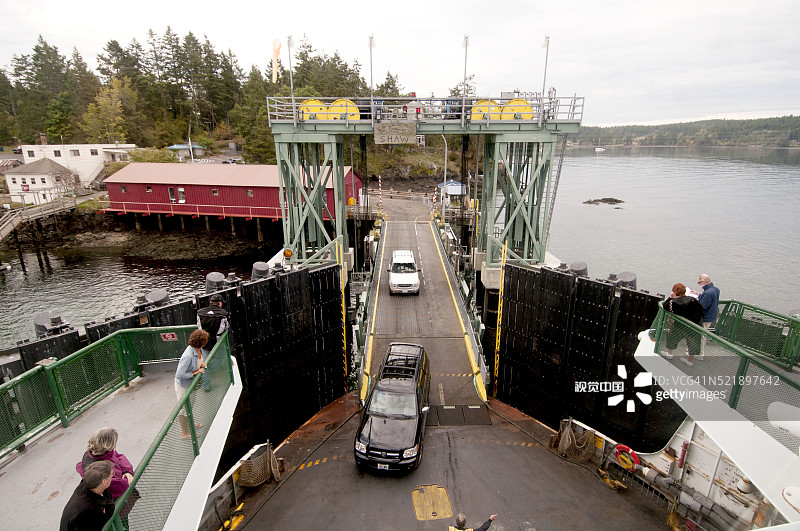 美国华盛顿州圣胡安群岛的岛屿间渡轮图片素材
