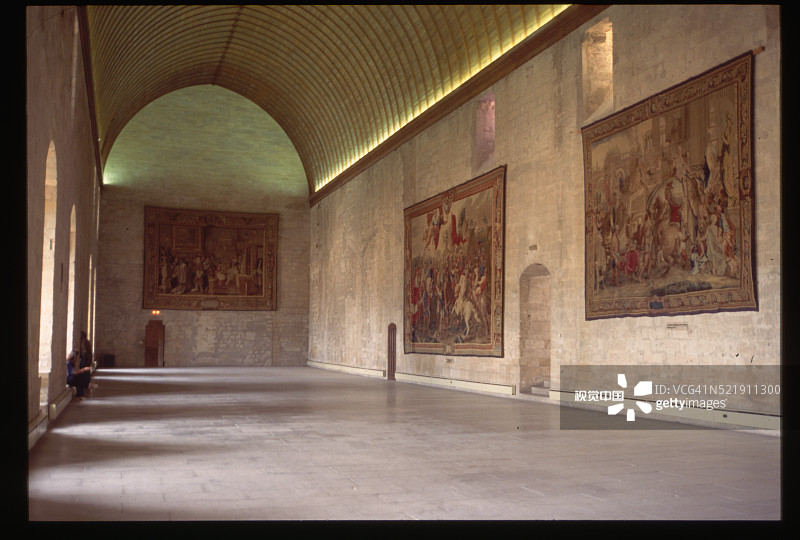 法国阿维尼翁教皇宫的挂毯图片素材