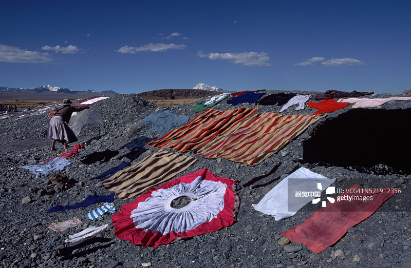 艾马拉人的洗衣场景图片素材