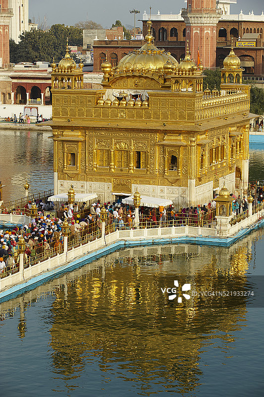 印度阿姆利则的哈曼迪尔·萨希布金庙图片素材