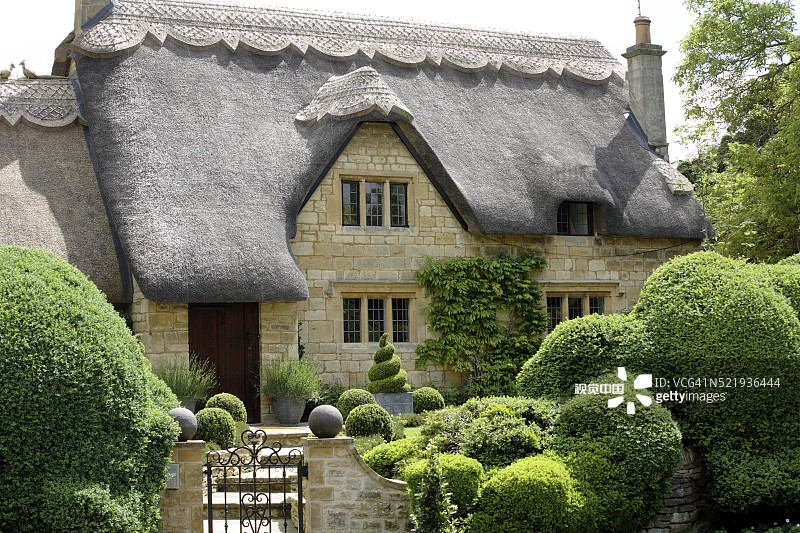 茅草村舍图片素材