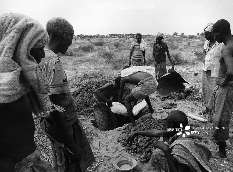 索马里难民葬礼图片素材