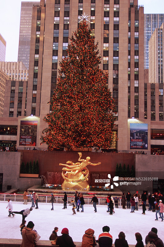洛克菲勒中心的溜冰图片素材