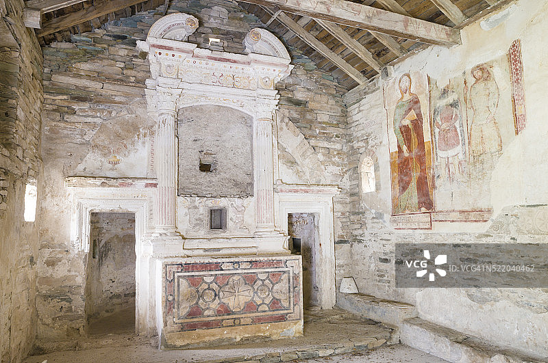 科西嘉角雪地圣母教堂图片素材