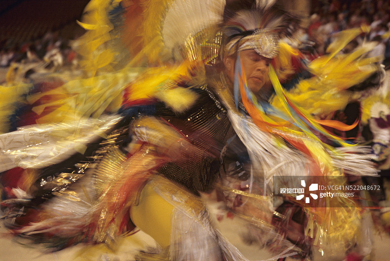 红土节上的花式舞者表演图片素材