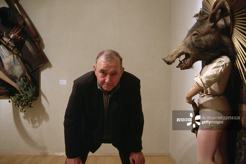 丹尼尔·斯波േരി在卡尔布画廊图片素材