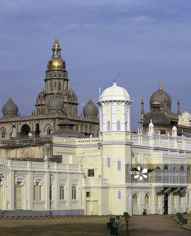 印度卡纳塔克邦迈索尔王公宫殿图片素材