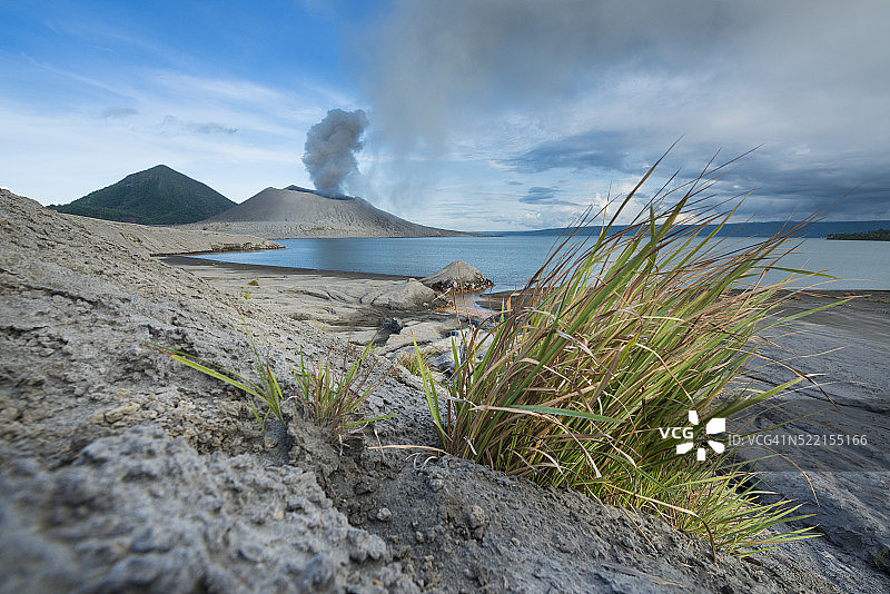 塔乌鲁鲁火山图片素材