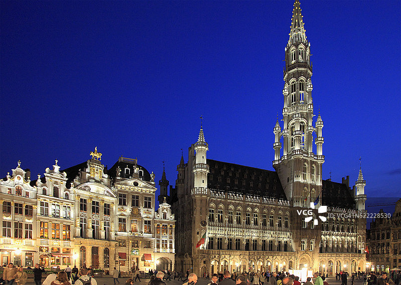 比利时布鲁塞尔市政厅与大广场图片素材
