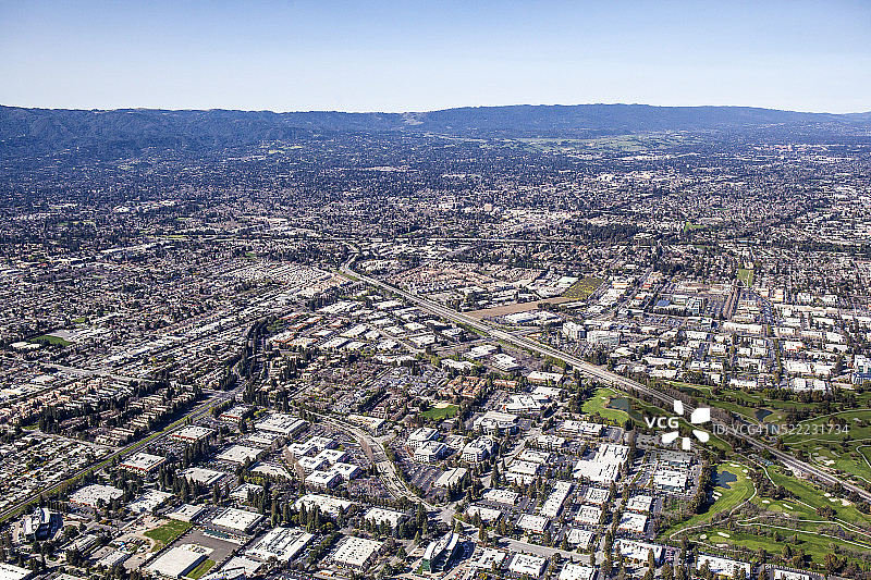 从加州山景城向西看硅谷图片素材