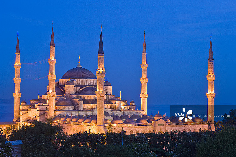 伊斯坦布尔的苏丹艾哈迈德清真寺（蓝色清真寺）图片素材